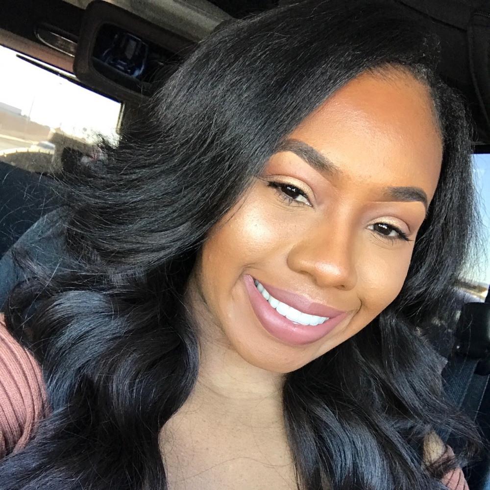 Meet your Posher, Tori